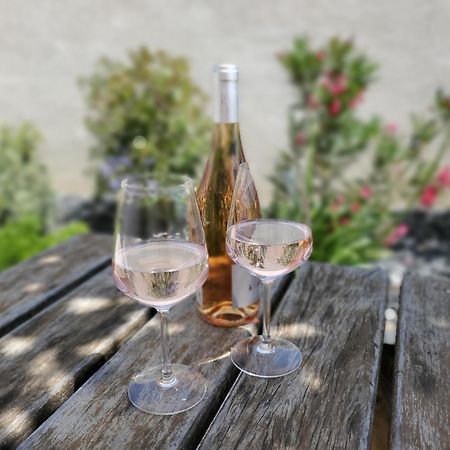 'Au Coeur Des Vignes' - Private Apartment & Garden Magalas Bagian luar foto