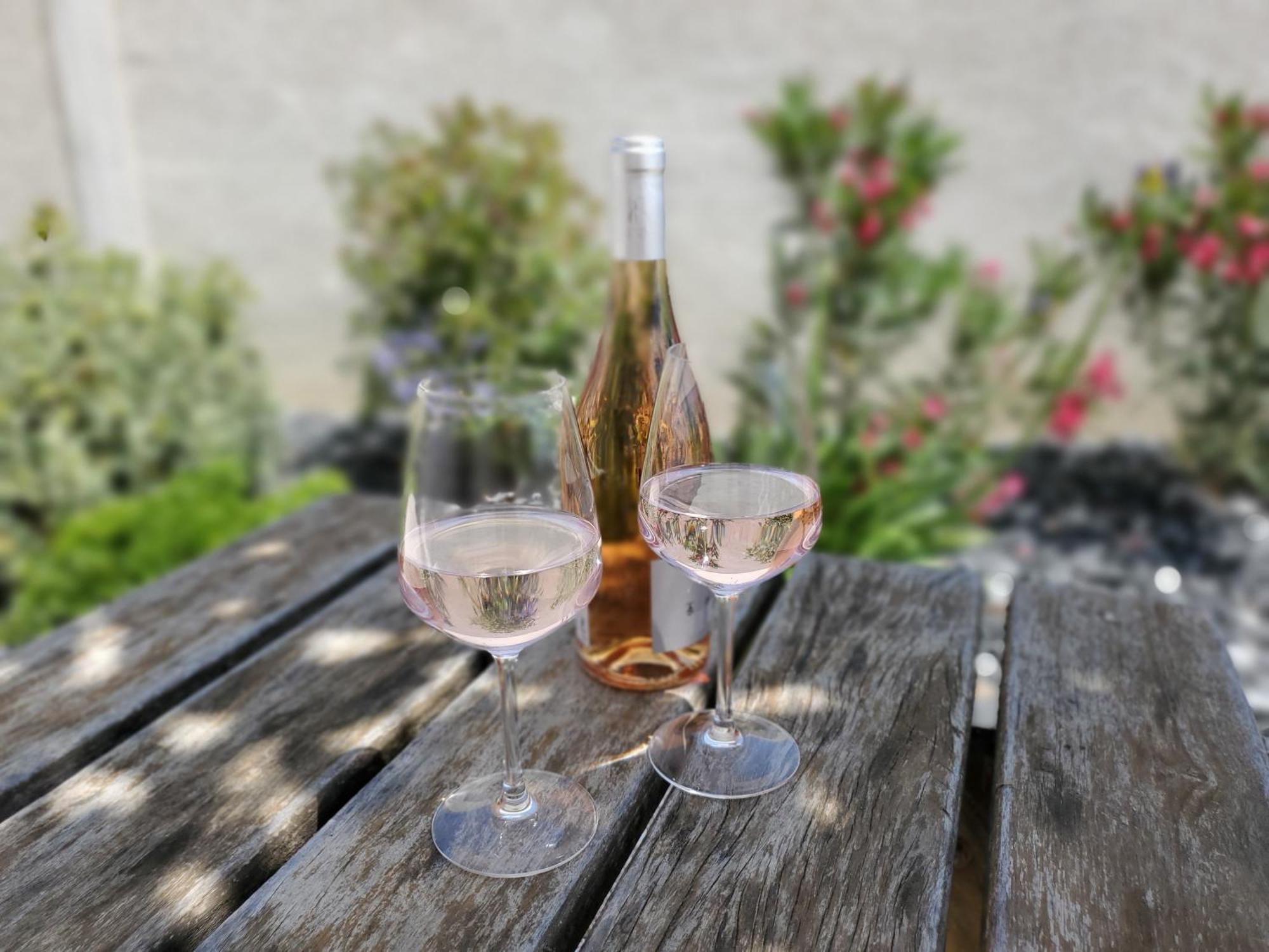 'Au Coeur Des Vignes' - Private Apartment & Garden Magalas Bagian luar foto